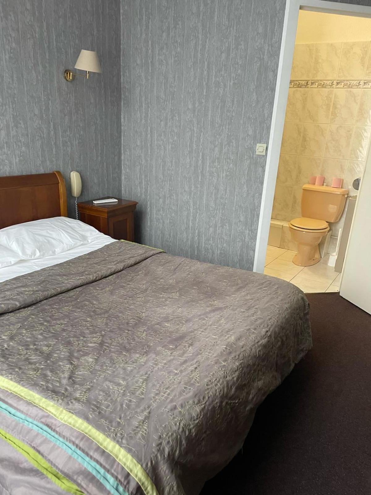 Hotel Le Beau Site Gien Kültér fotó