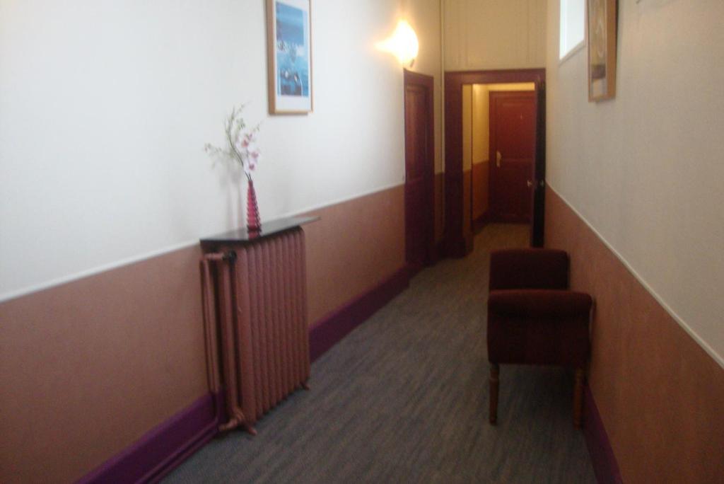 Hotel Le Beau Site Gien Kültér fotó